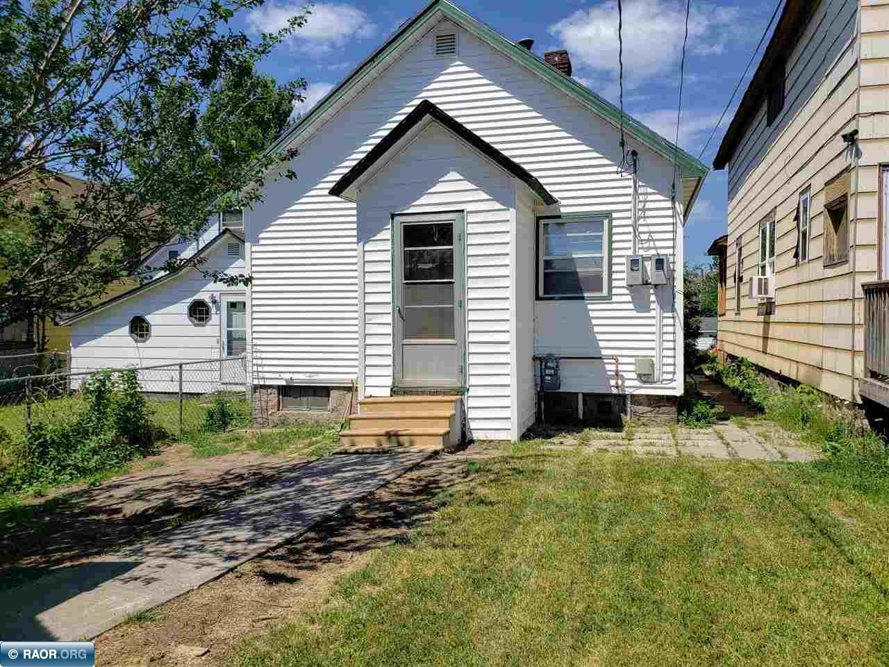 309 2nd Street Southwest Chisholm, MN 55719 - Photo 8 of 19