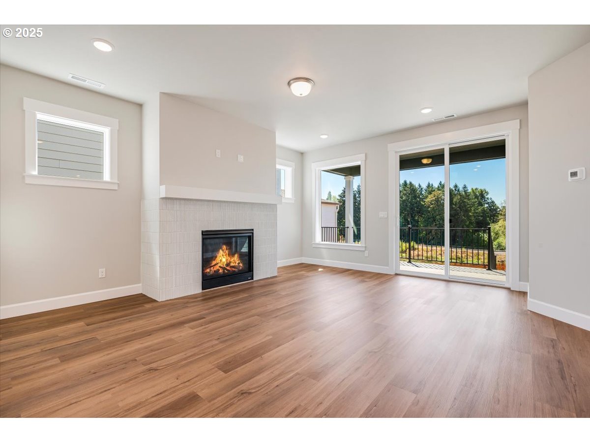18070 Southwest Barrows Road Beaverton, OR 97007 - Photo 5 of 16 Gallery Image 5