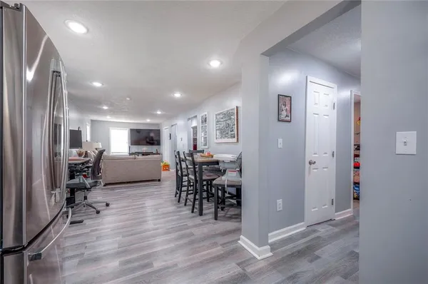 $254,500 | 8446 Oak Street, Kansas City, MO 64114