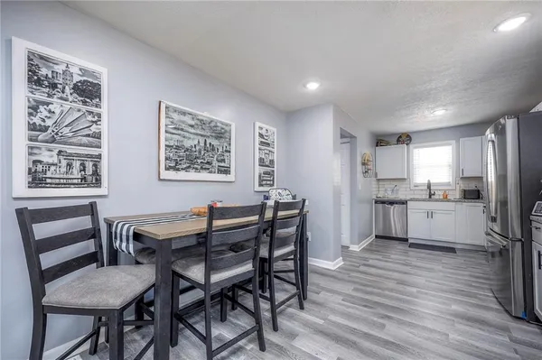 $254,500 | 8446 Oak Street, Kansas City, MO 64114
