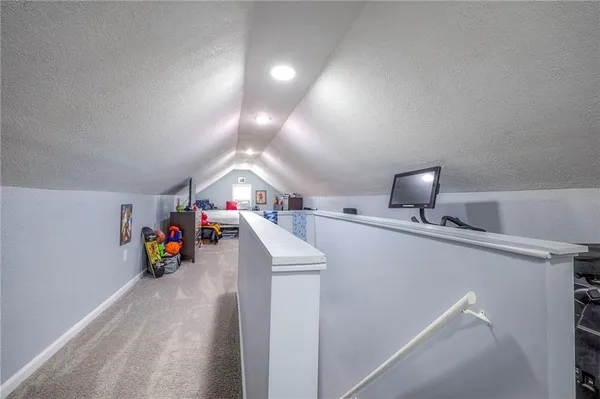 $254,500 | 8446 Oak Street, Kansas City, MO 64114