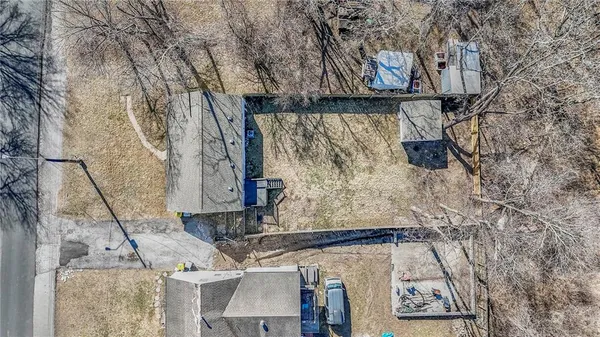 $254,500 | 8446 Oak Street, Kansas City, MO 64114
