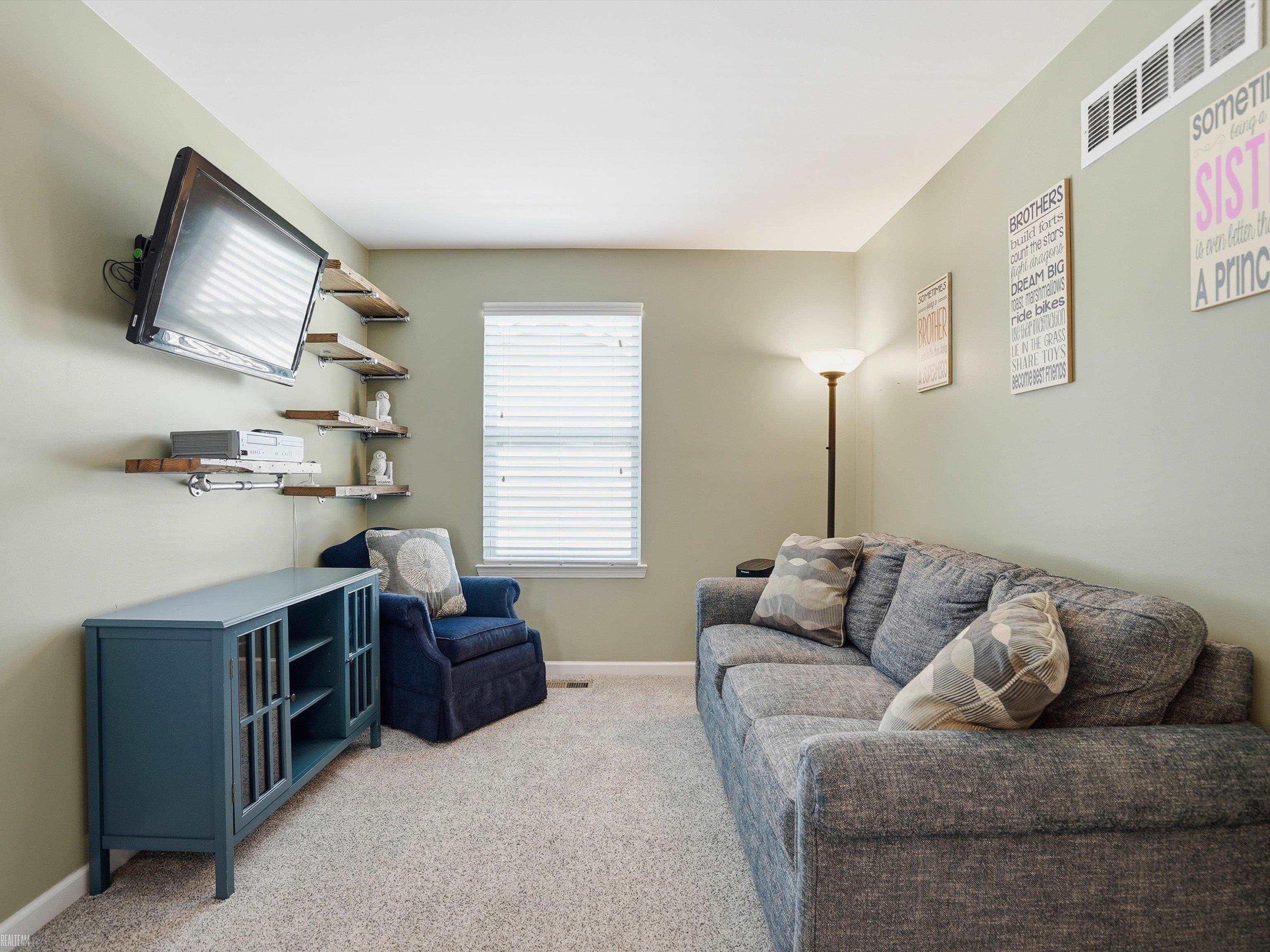 22326 Homestead Drive Macomb, MI 48044 - Photo 26 of 75