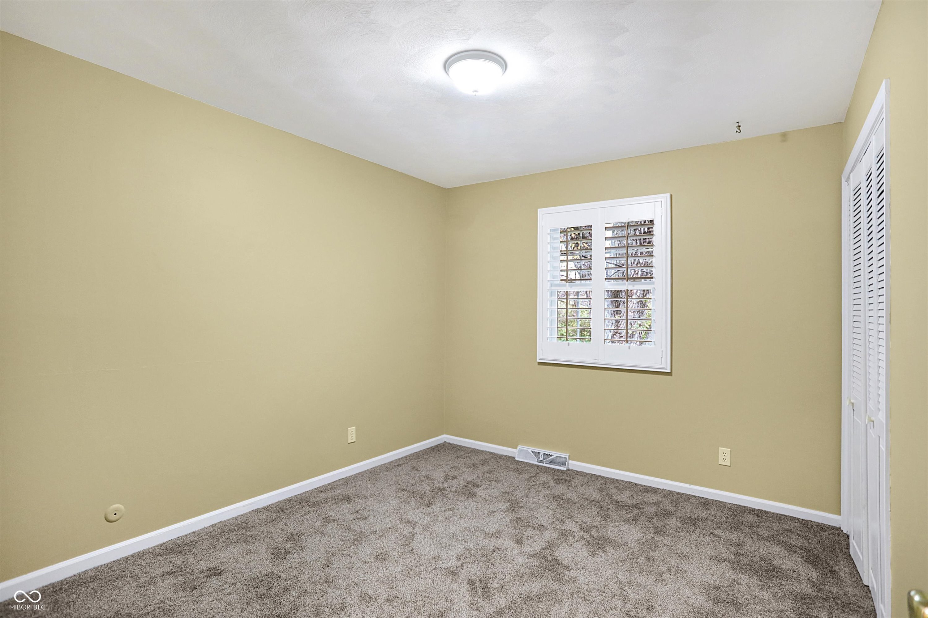 295 North Restin Road Greenwood, IN 46142 - Photo 20 of 44 Gallery Image 20