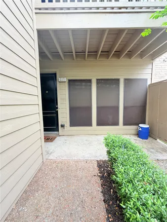 $1,450 | 2100 Tanglewilde Street, Unit 537, Houston, TX 77063