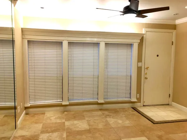 $1,450 | 2100 Tanglewilde Street, Unit 537, Houston, TX 77063