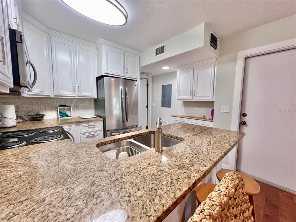 9400 Little Gasparilla, Unit H4 Boca Grande, FL 33921 - Photo 19 of 66