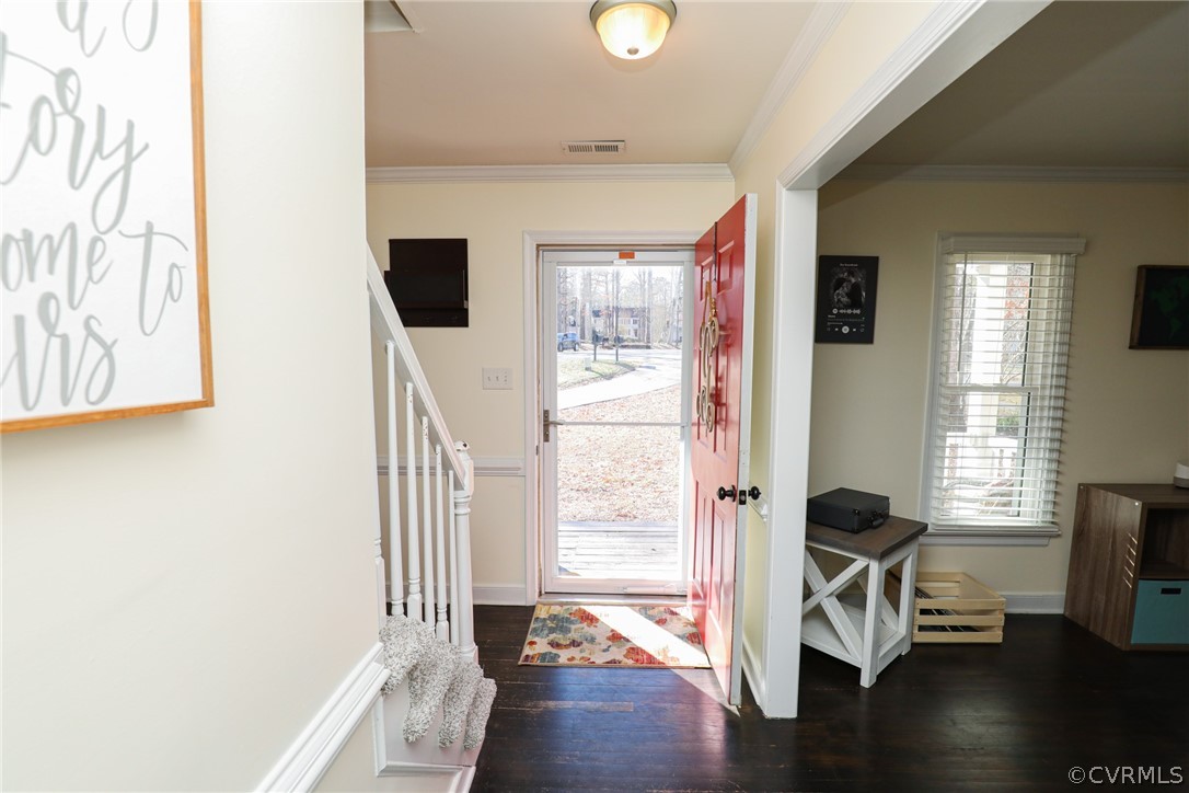14025 Sagebrook Road Midlothian, VA 23112 - Photo 5 of 49 a view of entryway with wooden floor and furniture