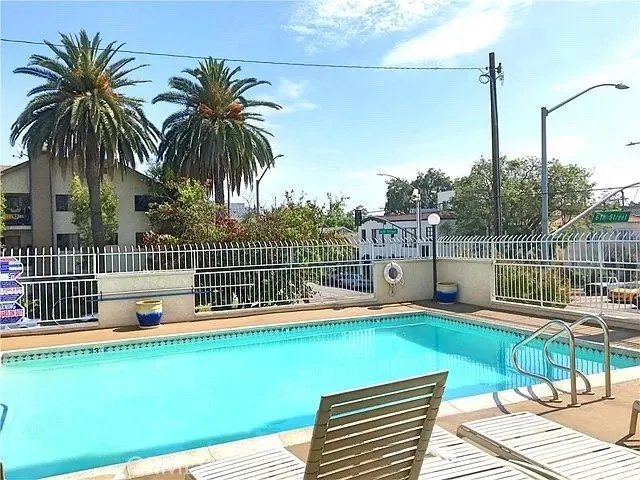 $555,000 | 628 Daisy Avenue, Unit 420, Long Beach, CA 90802