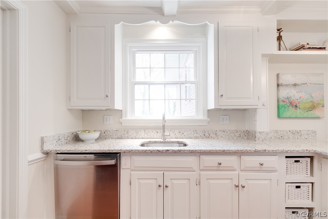 1015 Ridge Top Road Henrico, VA 23229 - Photo 11 of 50 Undermount stainless sink with window and views to the rear