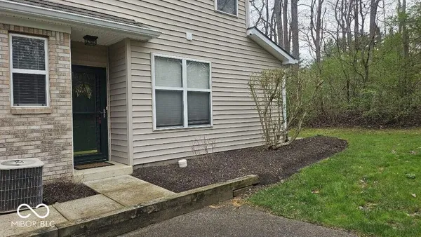 $227,500 | 8349 Pine Branch Lane, Indianapolis, IN 46234