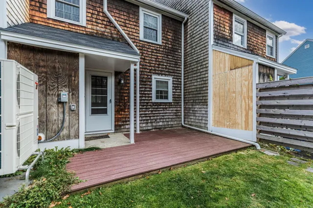 $3,500 | 1275 Maplewood Avenue, Unit 7, Portsmouth, NH 03801