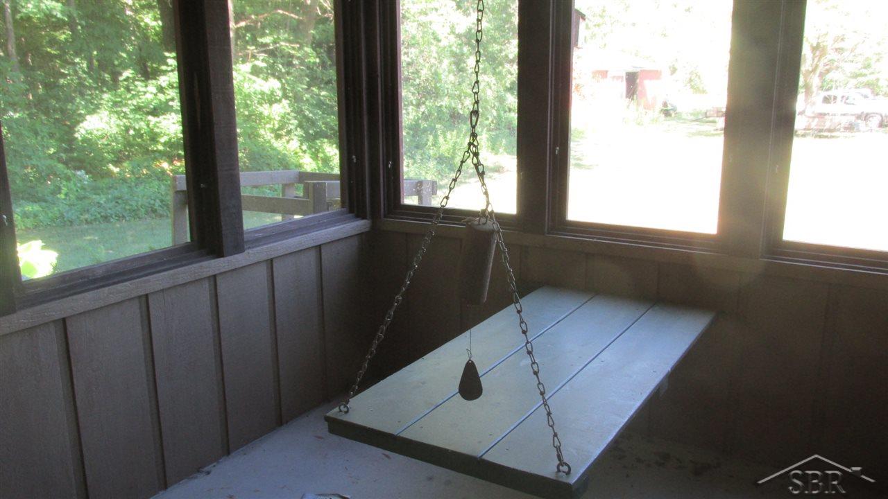 7290 Maple Road Frankenmuth, MI 48734 - Photo 7 of 26 31356978-6.JPG
