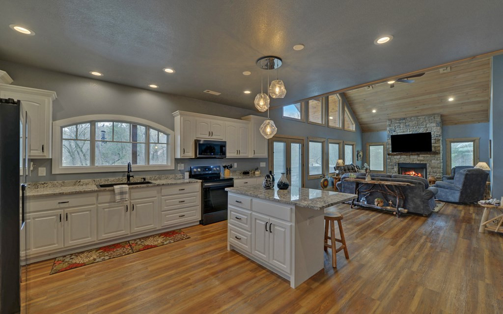 405 Underwood Hill Road Murphy, NC 28906 - Photo 6 of 49