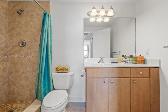 a view of a dining room kitchen and livingroom