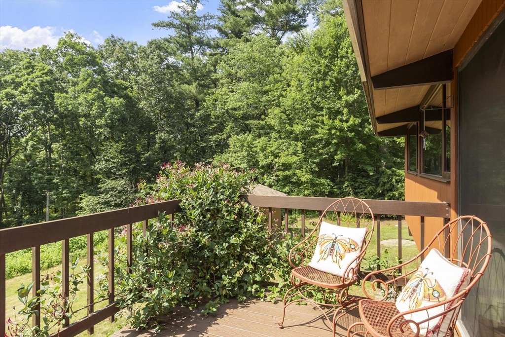 64 Woodside Road Harvard, MA 01451 - Photo 22 of 31