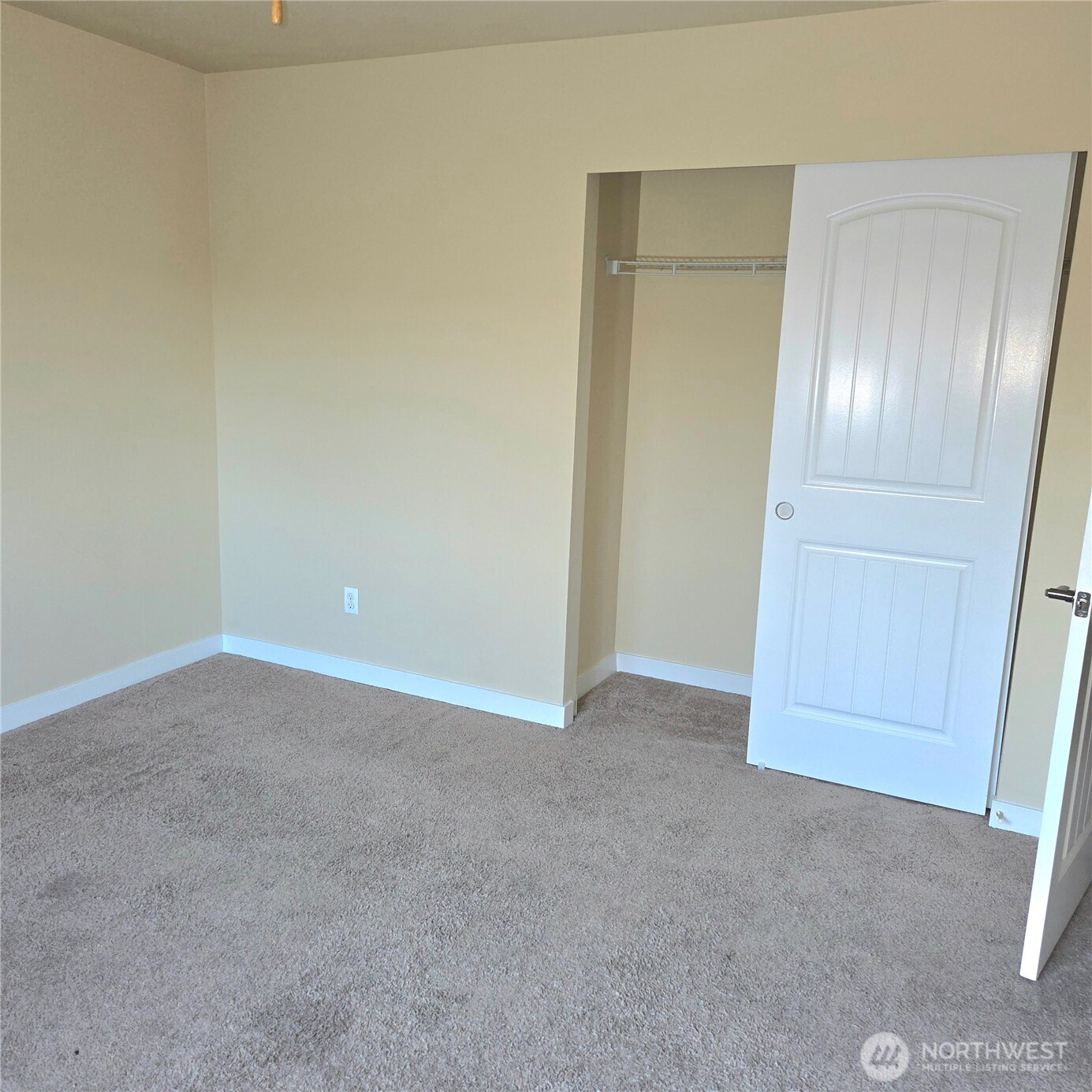 1605 Riddell Avenue Northeast Orting, WA 98360 - Photo 20 of 39