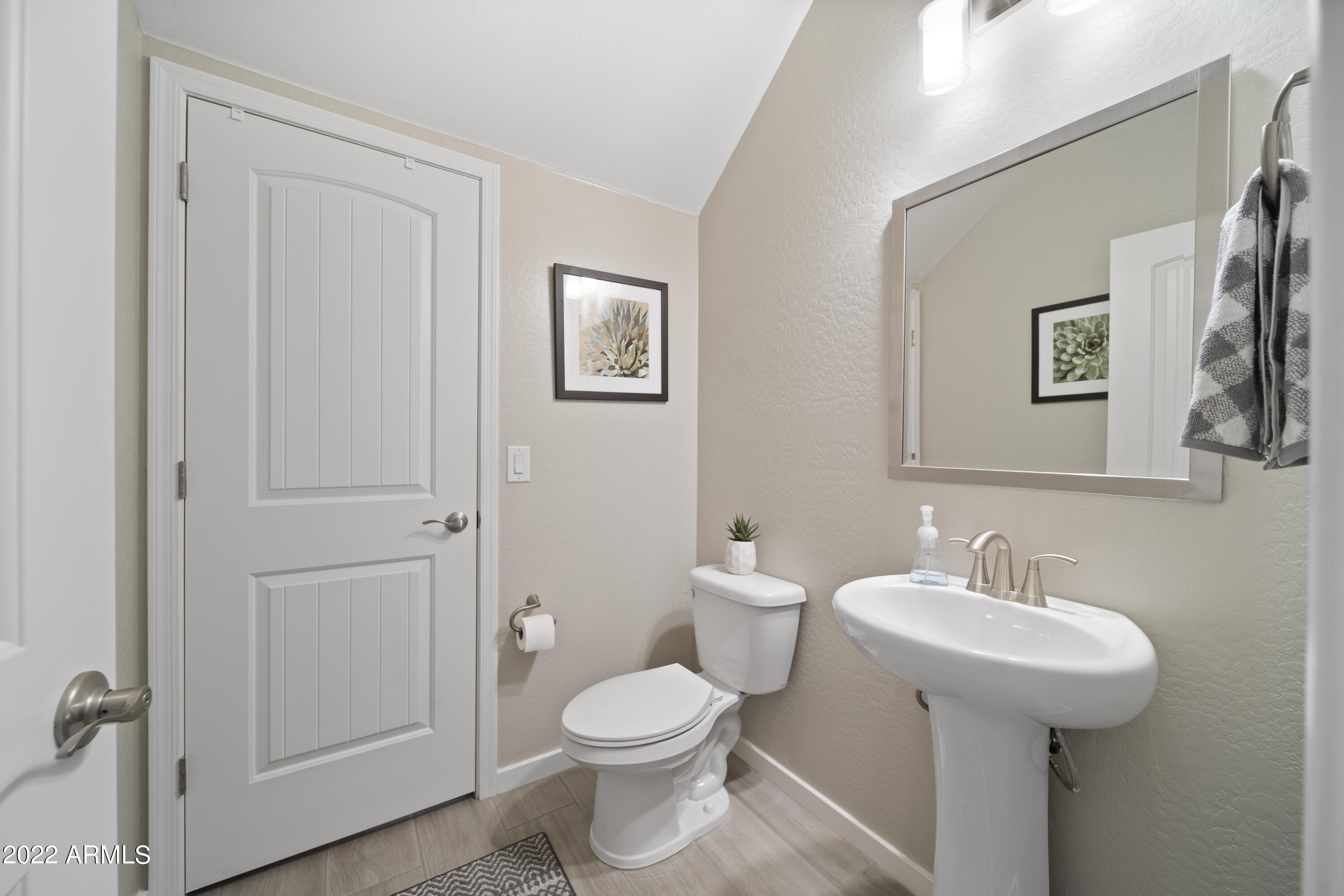 3900 East Baseline Road, Unit 147 Phoenix, AZ 85042 - Photo 14 of 35 Downstairs powder room