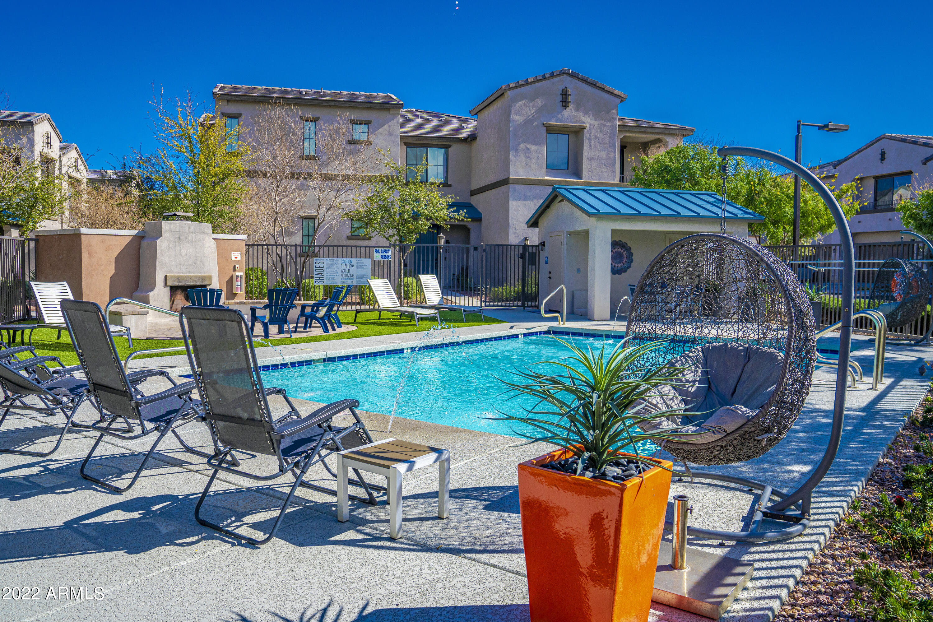 3900 East Baseline Road, Unit 147 Phoenix, AZ 85042 - Photo 32 of 35 Community pool