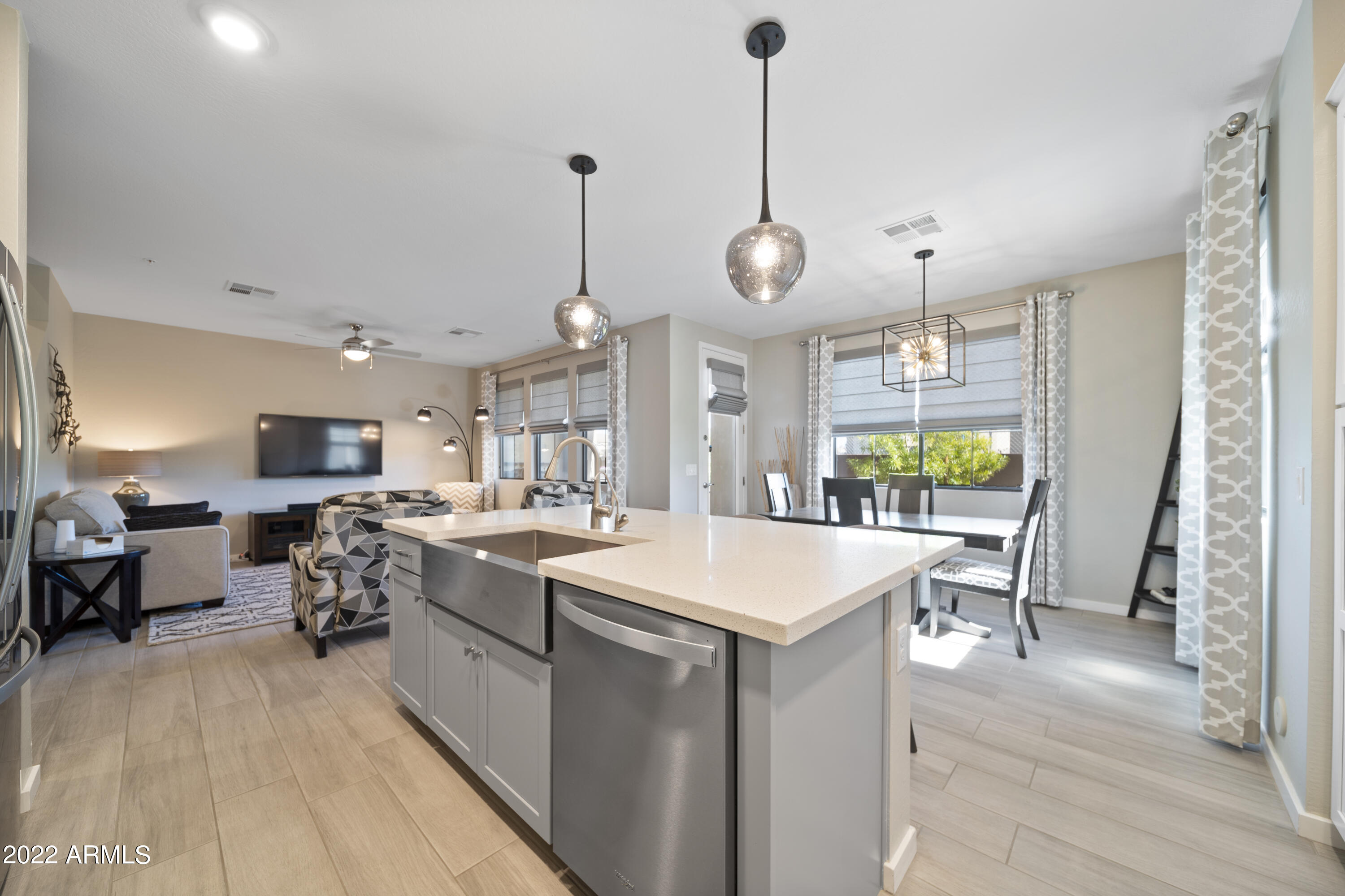 3900 East Baseline Road, Unit 147 Phoenix, AZ 85042 - Photo 7 of 35 Stainless steel Whirlpool appliances