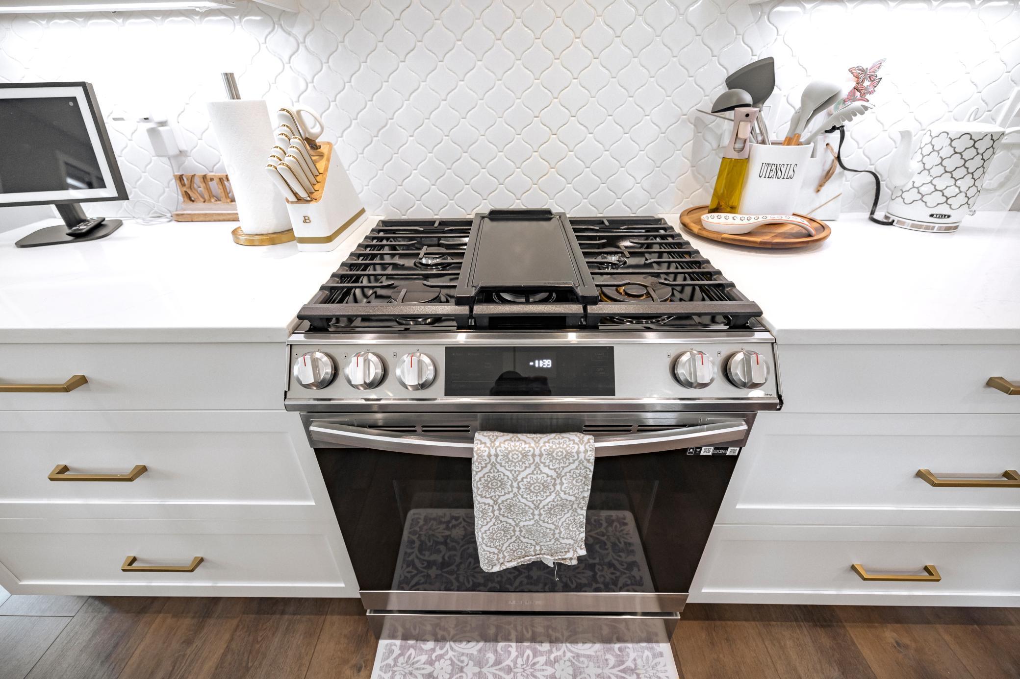 1205 Skyview Circle Northwest Rochester, MN 55901 - Photo 11 of 44