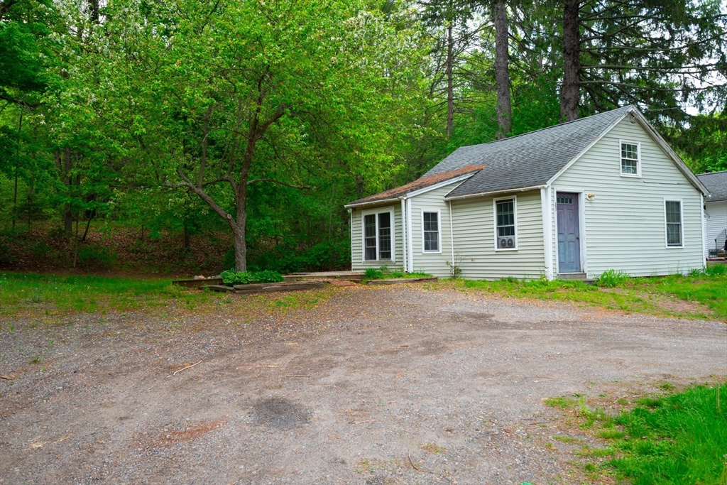 85 Valley Road Barre, MA 01005 - Photo 2 of 16 Gallery Image 2