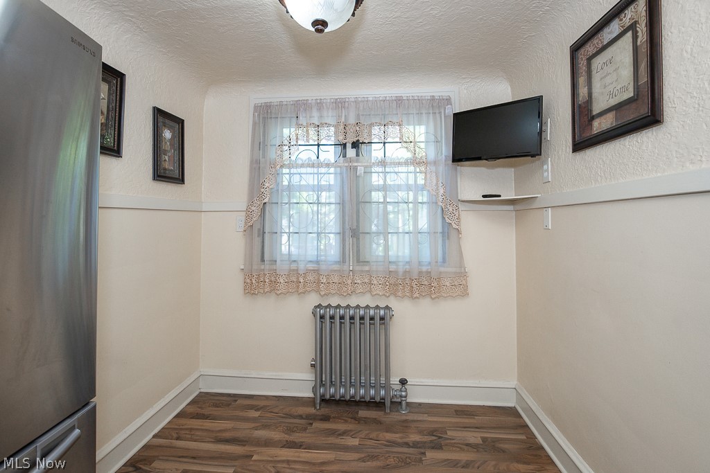 3571 Harvey Road Cleveland, OH 44118 - Photo 9 of 40 Breakfast Nook
