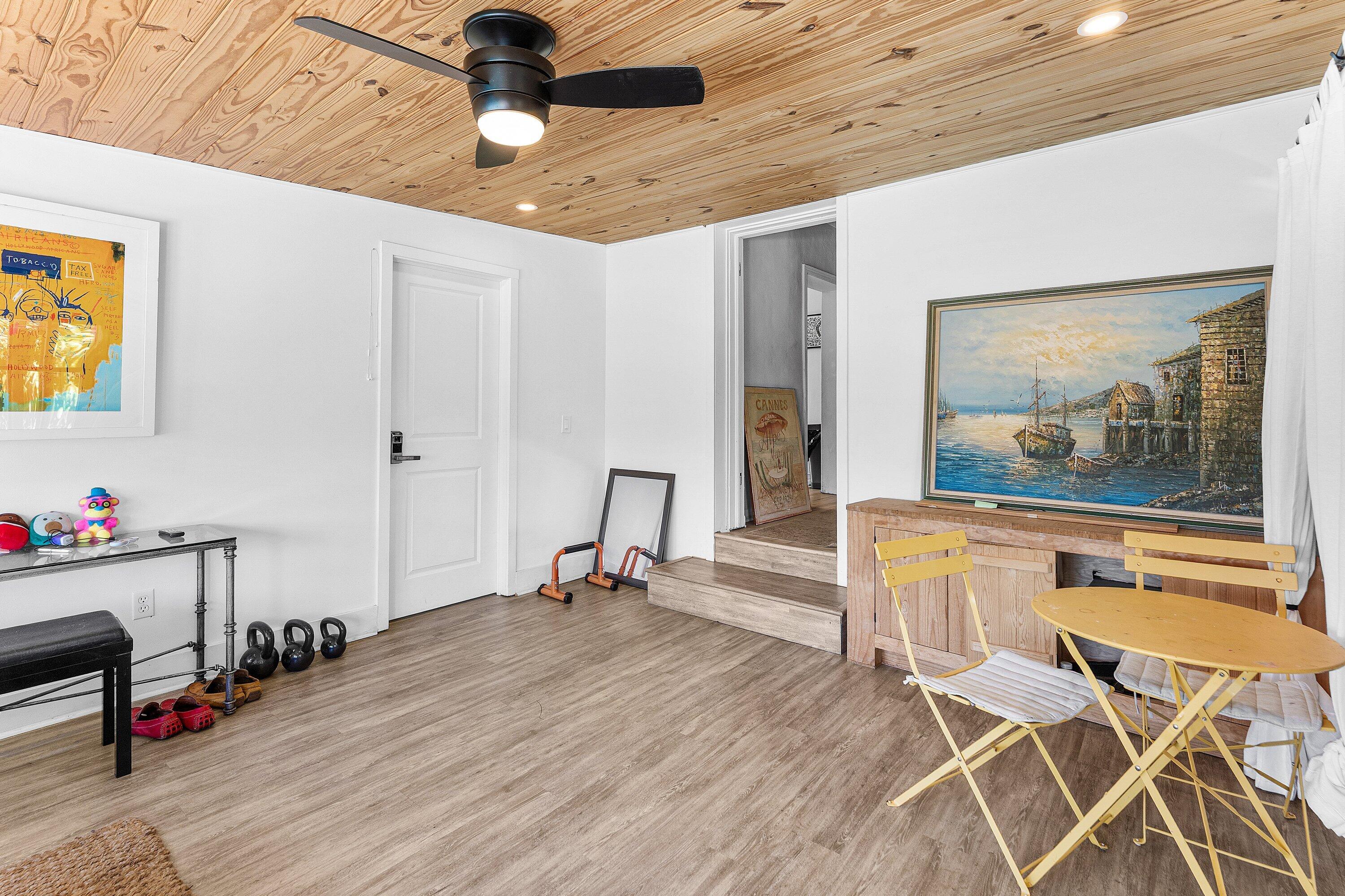 110 Wilson Road West Palm Beach, FL 33406 - Photo 12 of 26 018-110WilsonRoad-WestPalmBeach-FL-33406