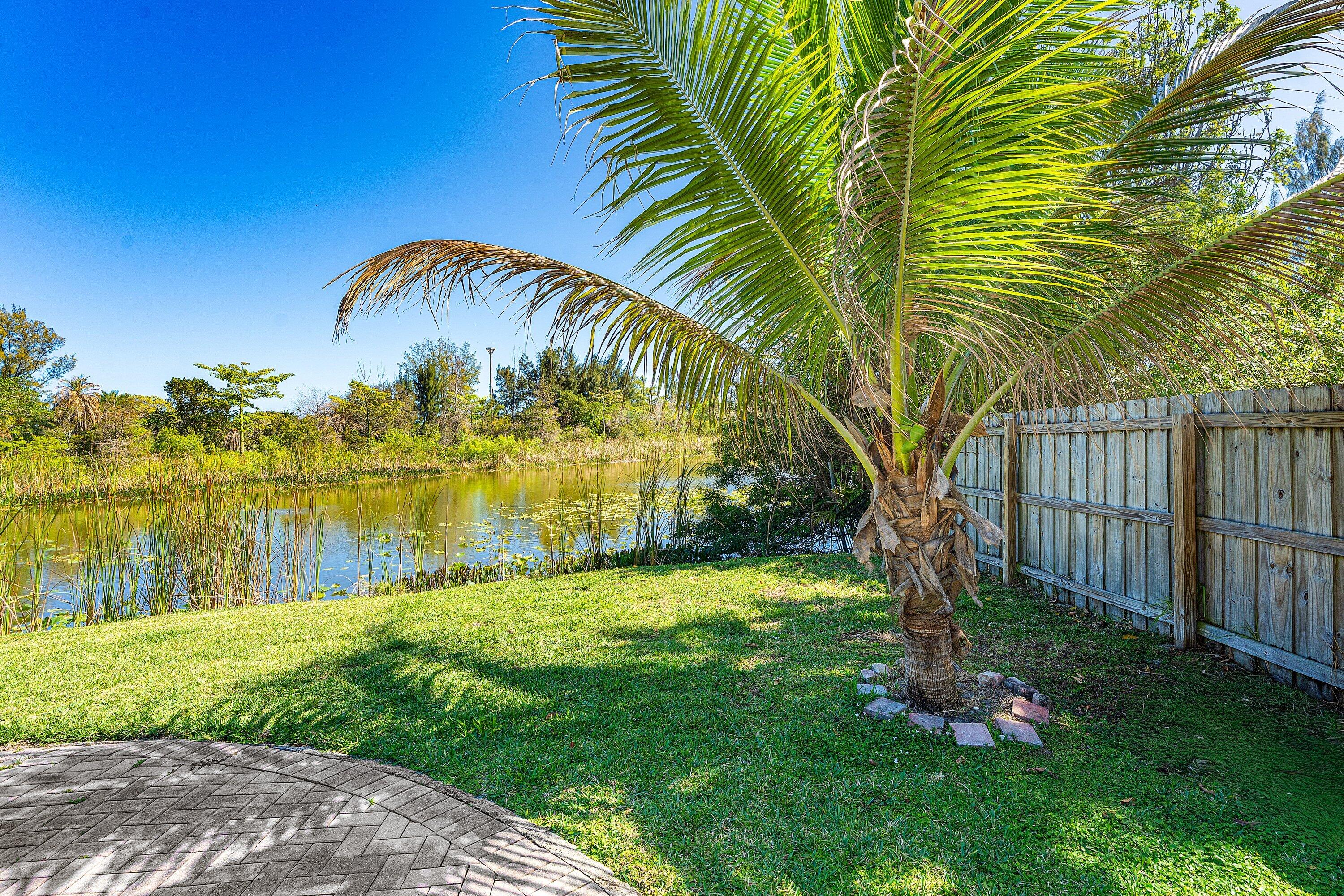 110 Wilson Road West Palm Beach, FL 33406 - Photo 25 of 26 029-110WilsonRoad-WestPalmBeach-FL-33406