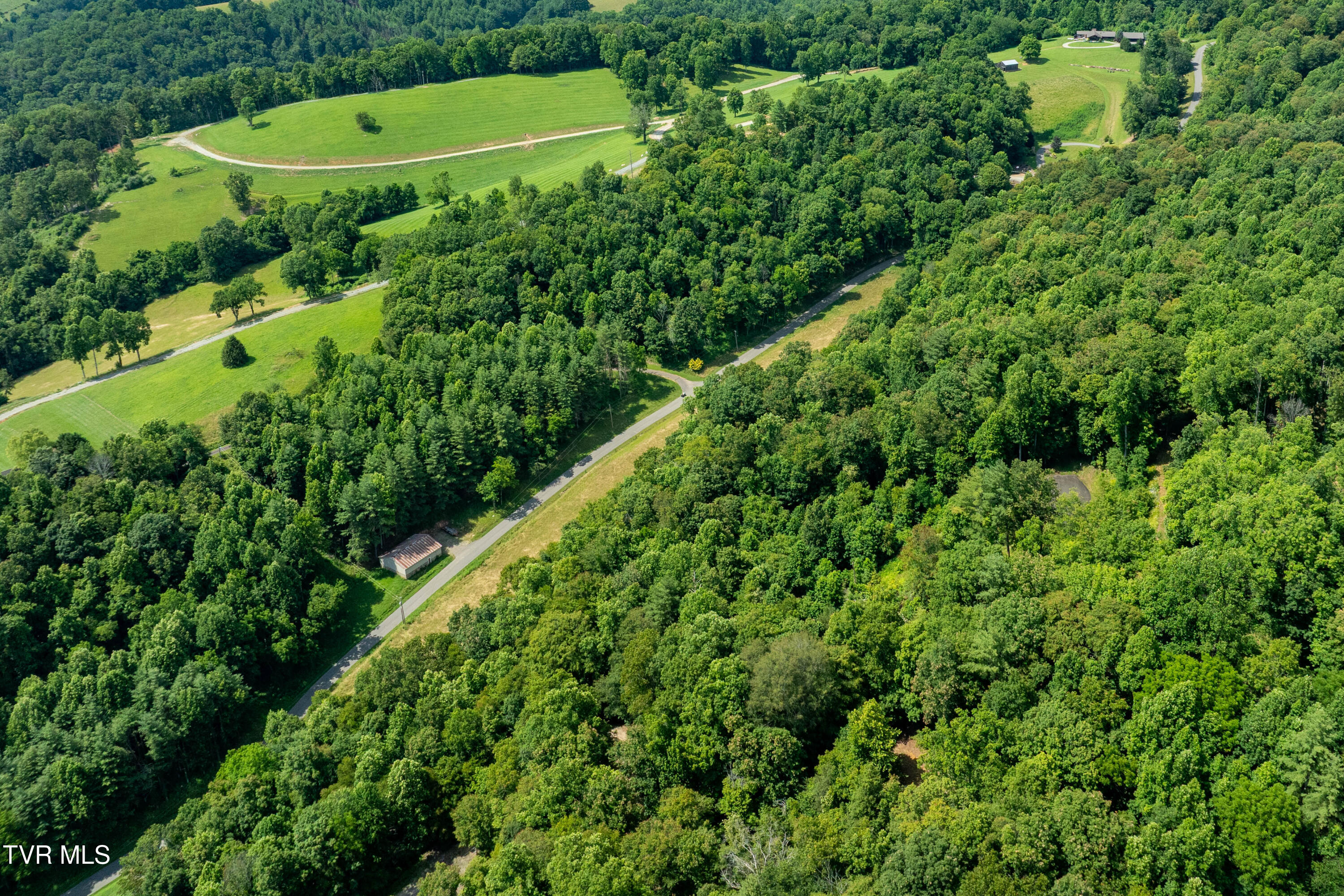 Lot 33 Lake Ridge Road, Unit 33 Butler, TN 37640 - Photo 12 of 30 Lot 33 (12 of 29)