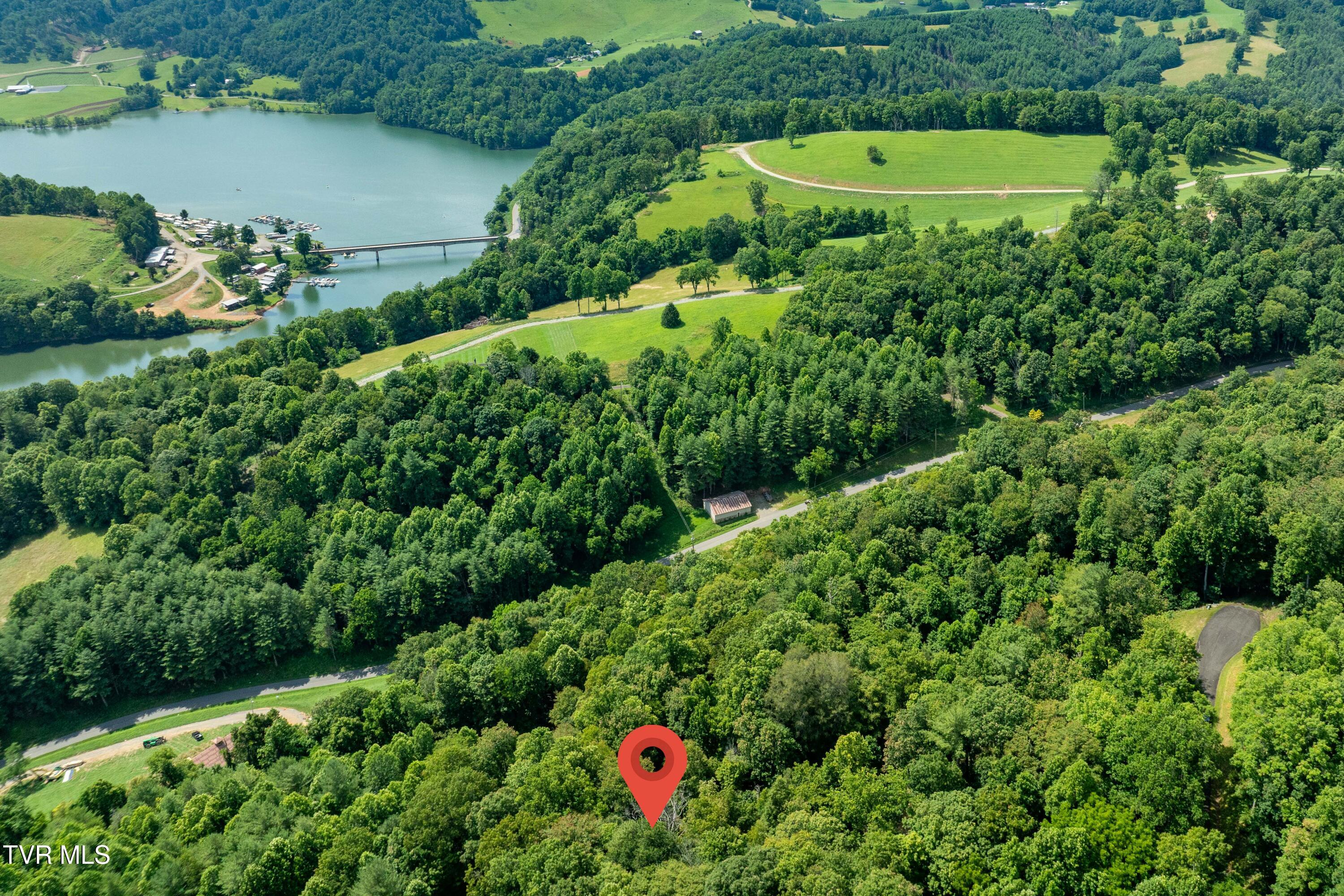 Lot 33 Lake Ridge Road, Unit 33 Butler, TN 37640 - Photo 13 of 30 Lot 33 (13 of 29)