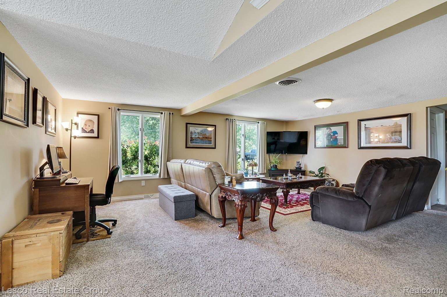 6168 Johnson Road Flushing, MI 48433 - Photo 9 of 30 dsc08147-dsc08149.jpg