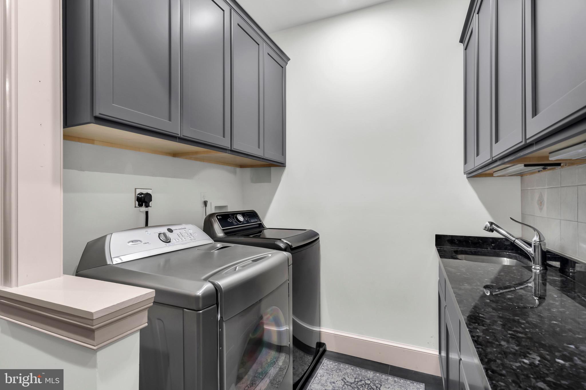 11036 Popes Head Road Fairfax, VA 22030 - Photo 43 of 49