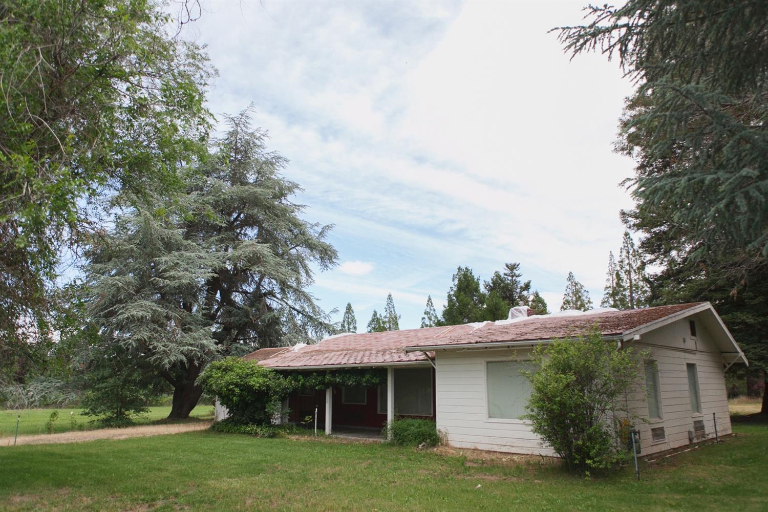 3664 Grant Road Central Point, OR 97502 - Photo 2 of 12 Additional Photo