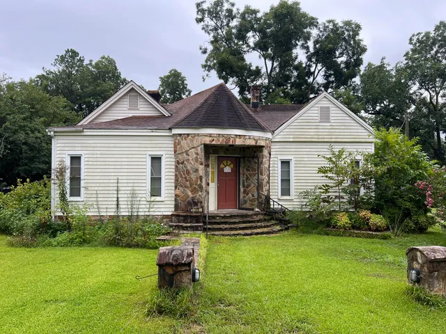 $145,000 | 122 1st Street, Dearing, GA 30808