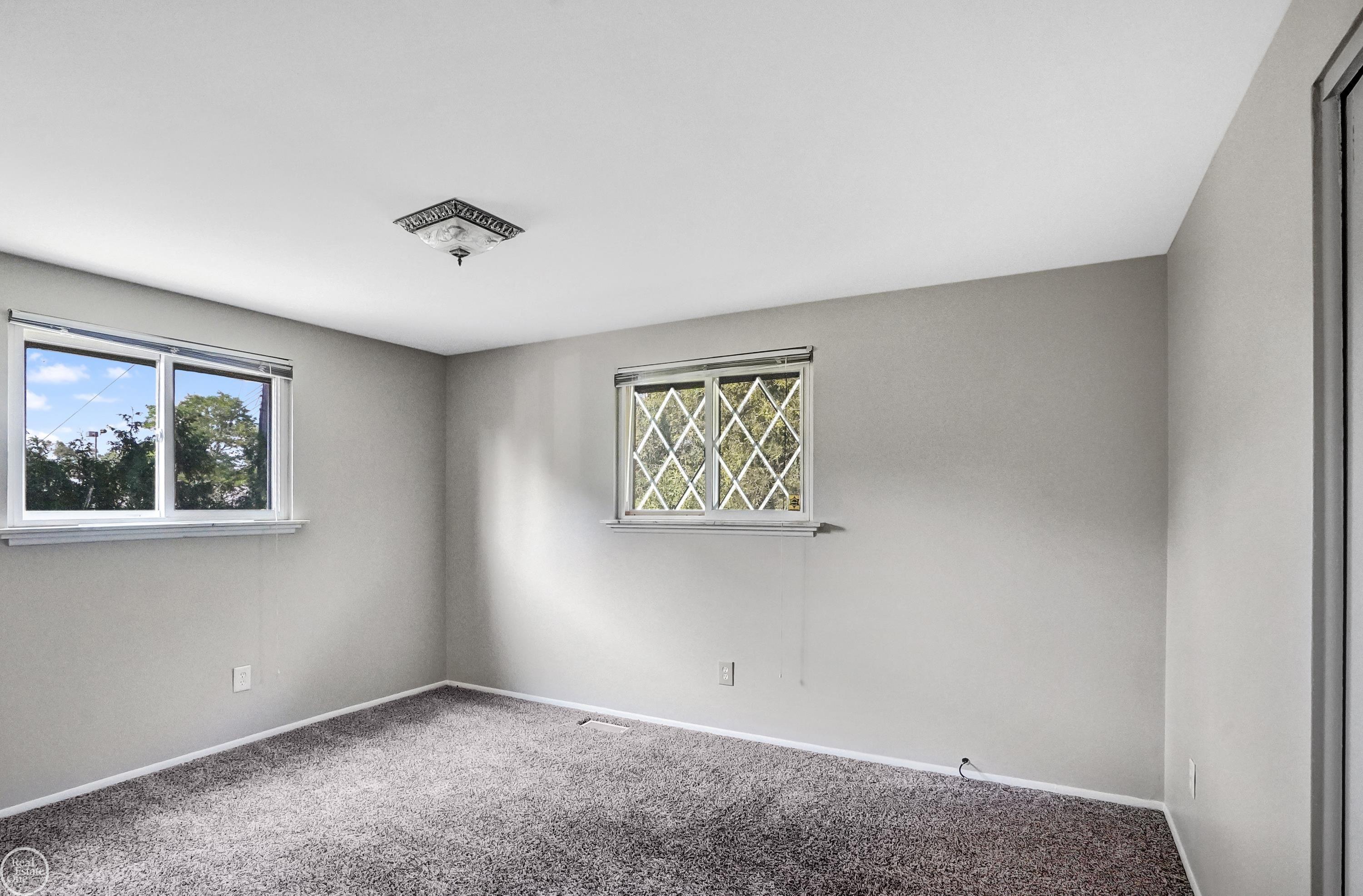31701 West 13 Mile Road Farmington Hills, MI 48334 - Photo 24 of 29