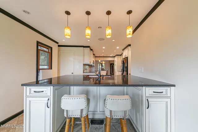 $1,995,000 | 2000 Manzanita Lane, Reno, NV 89509