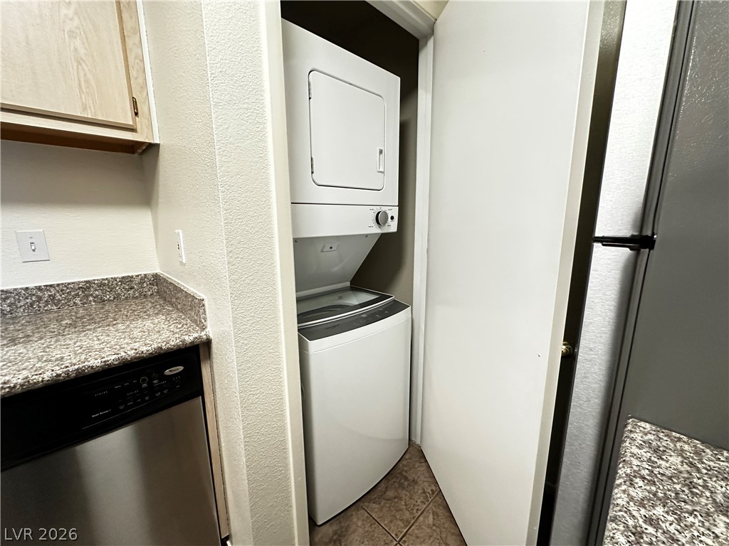 5171 South Lindell Road, Unit 101 Las Vegas, NV 89118 - Photo 9 of 12