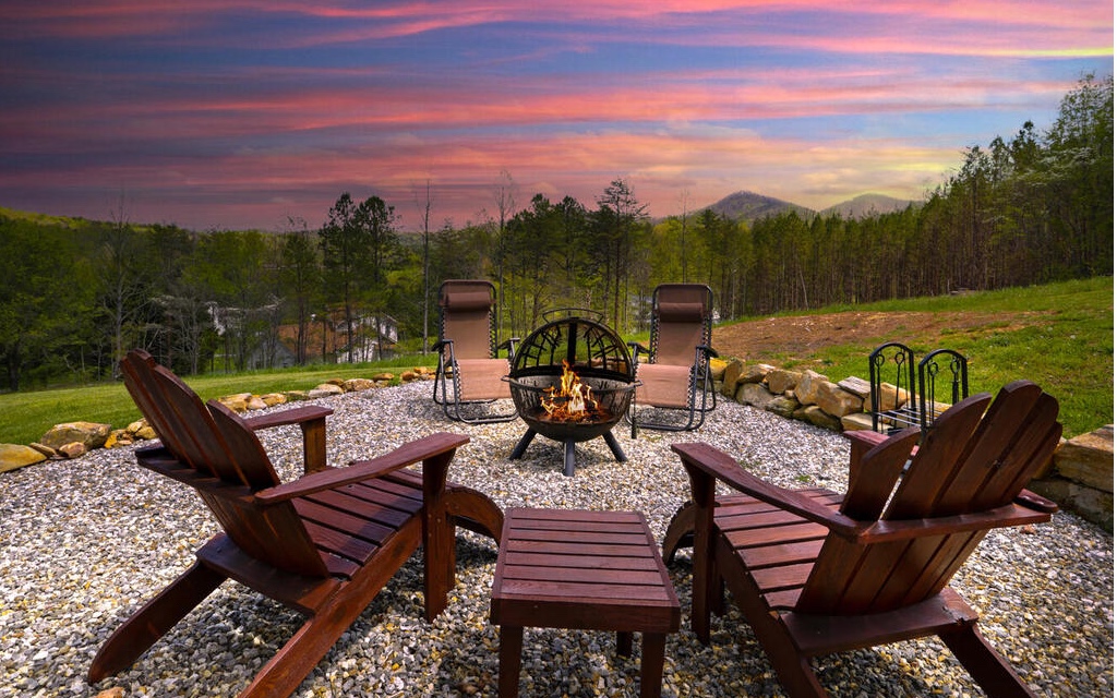 52 Grand View Ridge Young Harris, GA 30582 - Photo 1 of 4 Main View