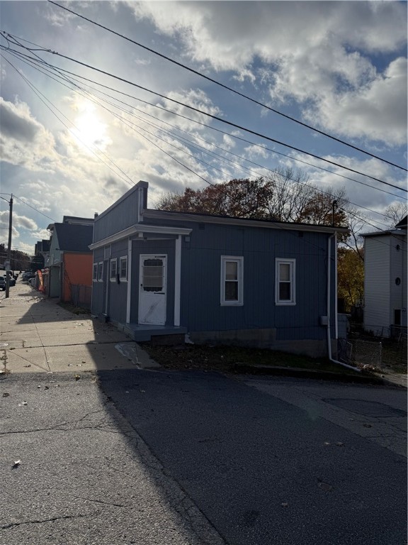 379 Front Street Woonsocket, RI 02895 - Photo 2 of 8