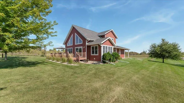 $764,900 | 30381 Wildwood Road, Ashby, MN 56309