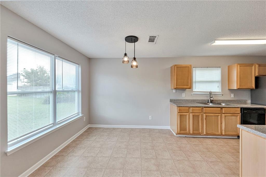 2013 Rolling Meadows Road Villa Rica, GA 30180 - Photo 13 of 30