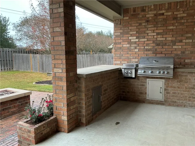 a view of a room with storage and utility