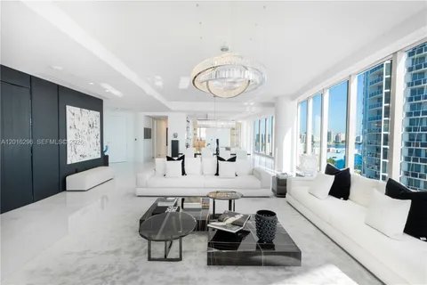 $9,995,000 | 17975 Collins Avenue, Unit N1402, Sunny Isles Beach, FL 33160