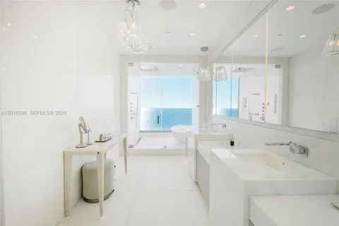 $9,995,000 | 17975 Collins Avenue, Unit N1402, Sunny Isles Beach, FL 33160