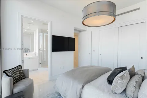 $9,995,000 | 17975 Collins Avenue, Unit N1402, Sunny Isles Beach, FL 33160