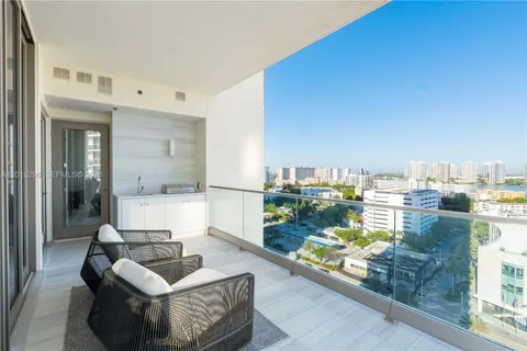 $9,995,000 | 17975 Collins Avenue, Unit N1402, Sunny Isles Beach, FL 33160