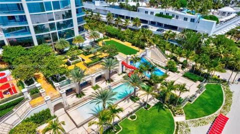 $9,995,000 | 17975 Collins Avenue, Unit N1402, Sunny Isles Beach, FL 33160