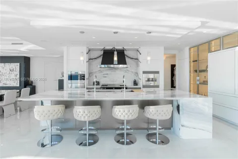 $9,995,000 | 17975 Collins Avenue, Unit N1402, Sunny Isles Beach, FL 33160