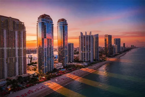 $9,995,000 | 17975 Collins Avenue, Unit N1402, Sunny Isles Beach, FL 33160